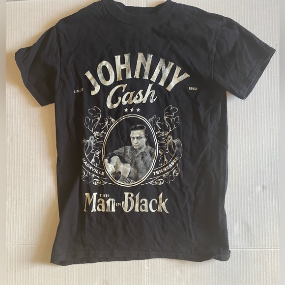 Johnny Cash The Man In Black Mens Small Shirt - Picture 1 of 2